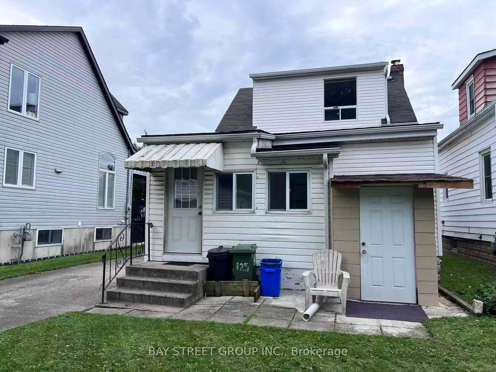 Photo 22 of 125 Broadway Avenue, Hamilton, Ainslie Wood — HOMEH