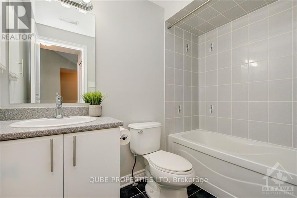 Photo 16 of Unit Unit G, 40 Tayside Private, Ottawa, Barrhaven - Longfields — HOMEH