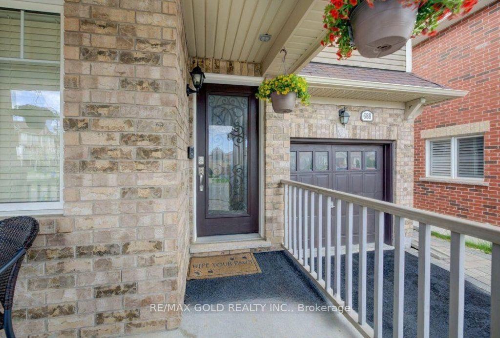 Photo 2 of 688 Hepburn Road, Milton, Coates — HOMEH