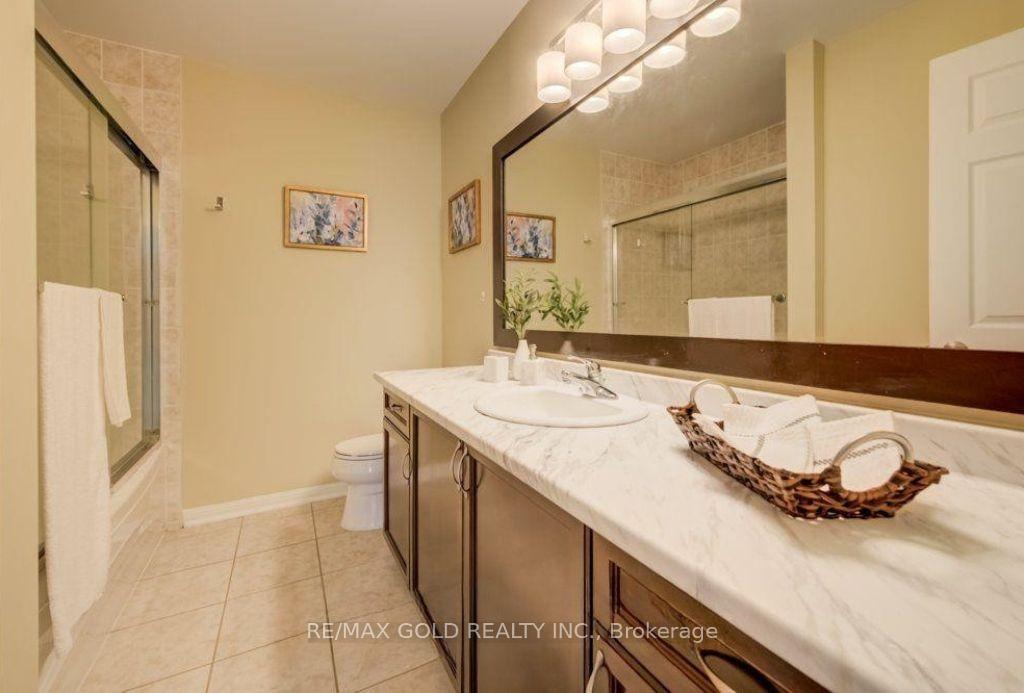 Photo 21 of 688 Hepburn Road, Milton, Coates — HOMEH