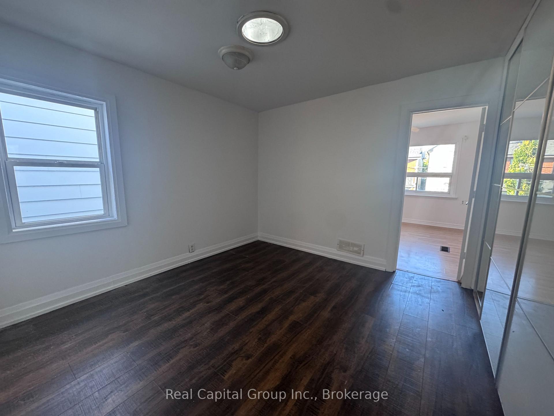 Photo 16 of Unit 2, 39 Pendrith Street, Toronto, Dovercourt-Wallace Emerson-Junction — HOMEH