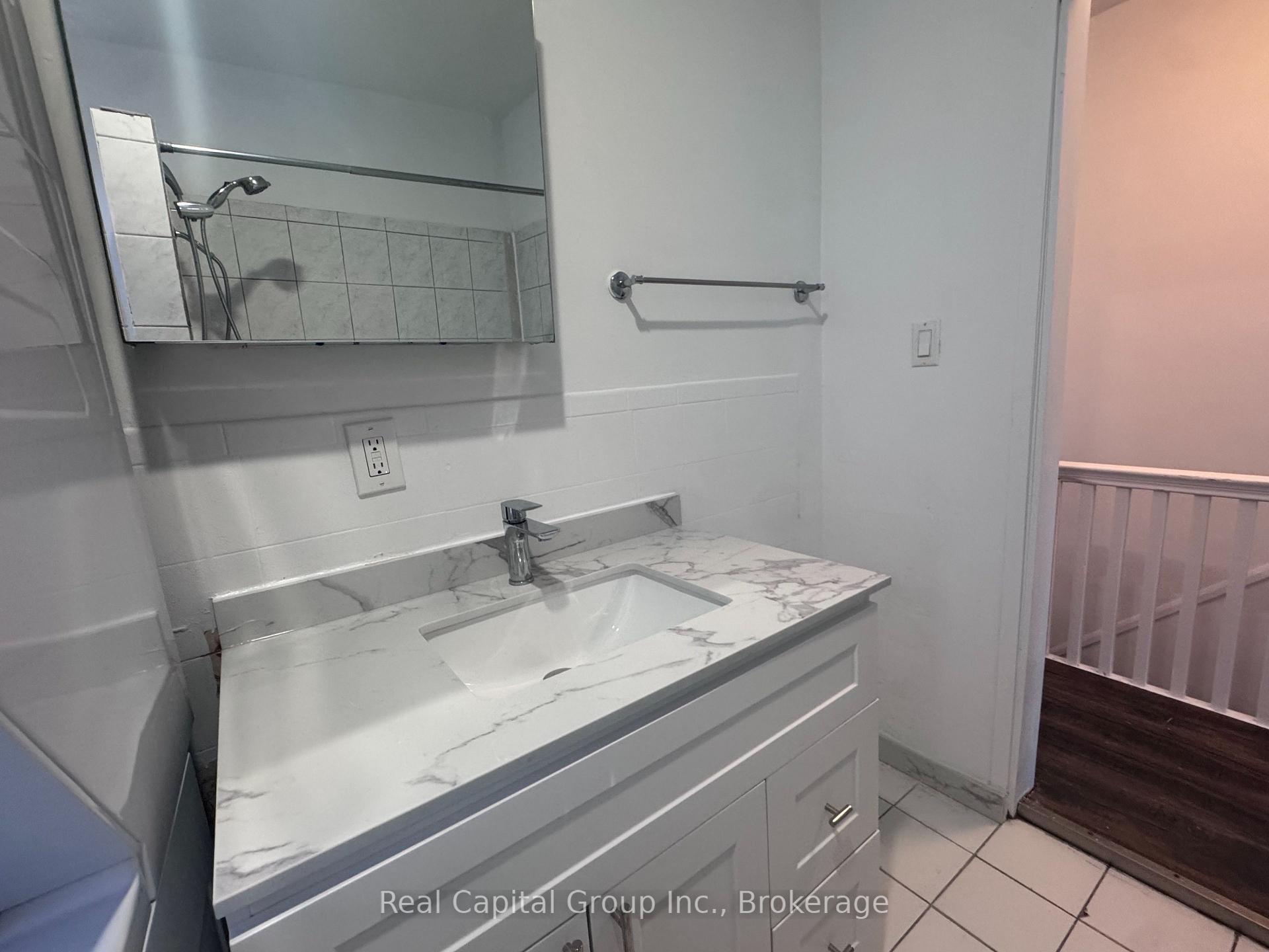 Photo 19 of Unit 2, 39 Pendrith Street, Toronto, Dovercourt-Wallace Emerson-Junction — HOMEH