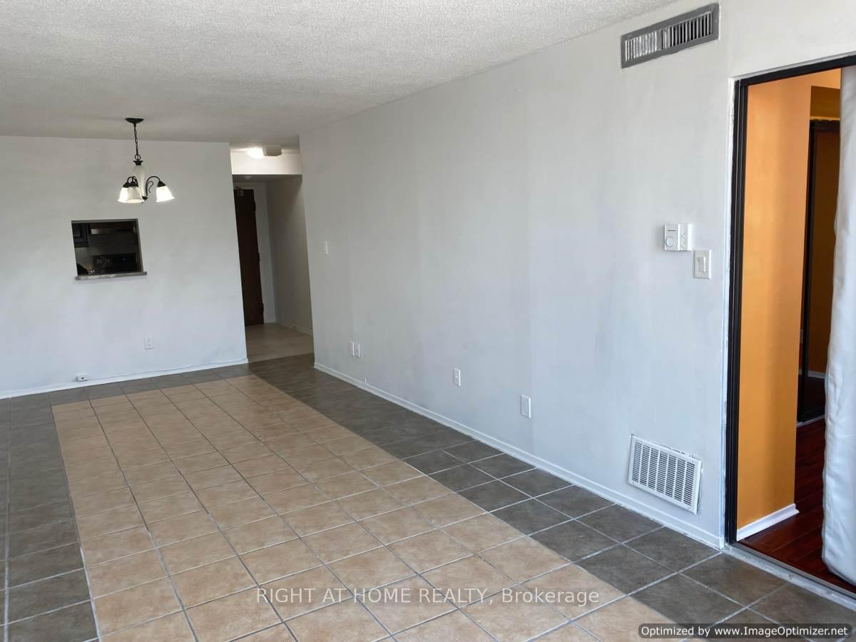 Photo 7 of Unit 302, 25 Agnes Street, Mississauga, Cooksville — HOMEH