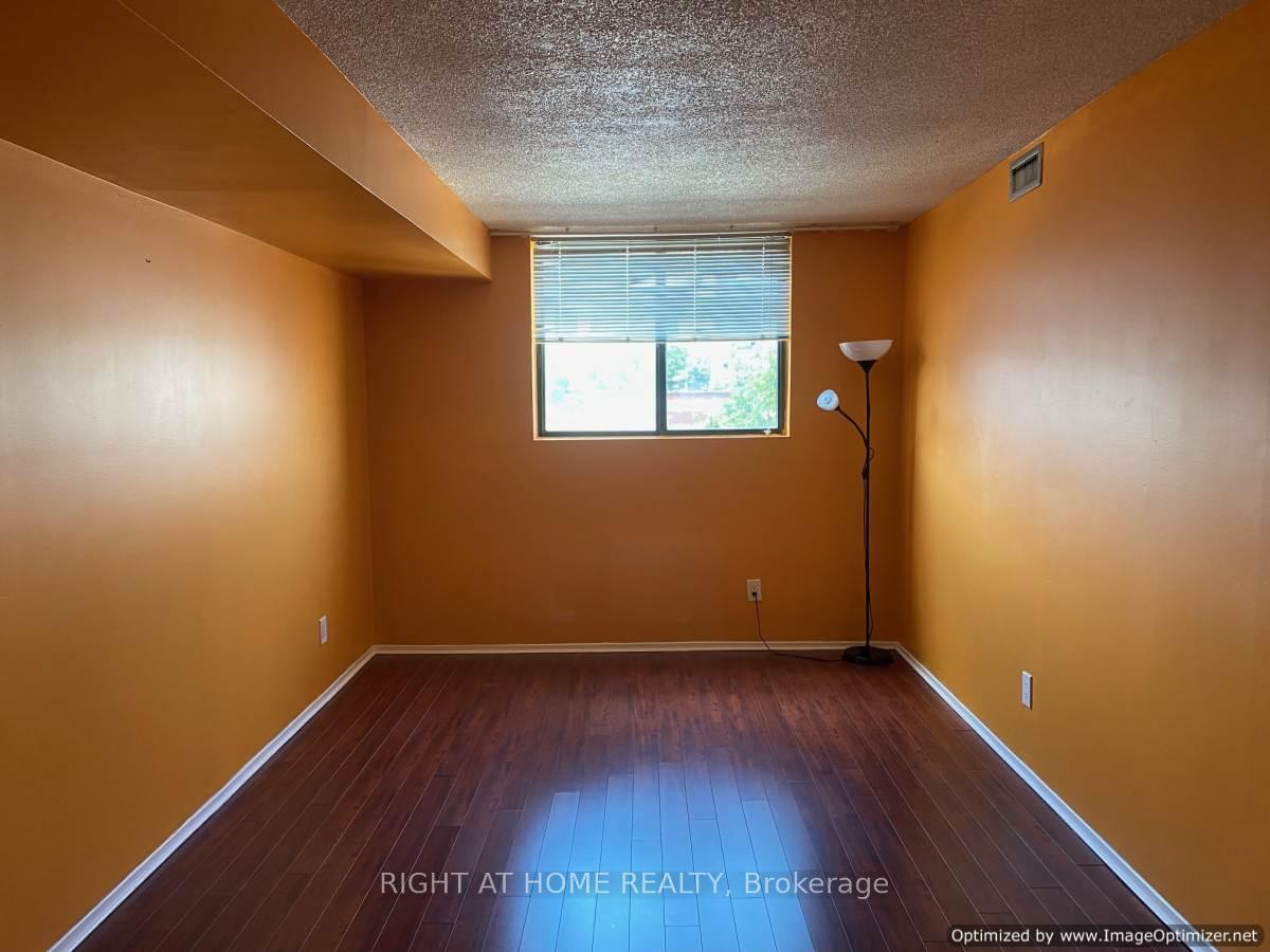 Photo 12 of Unit 302, 25 Agnes Street, Mississauga, Cooksville — HOMEH