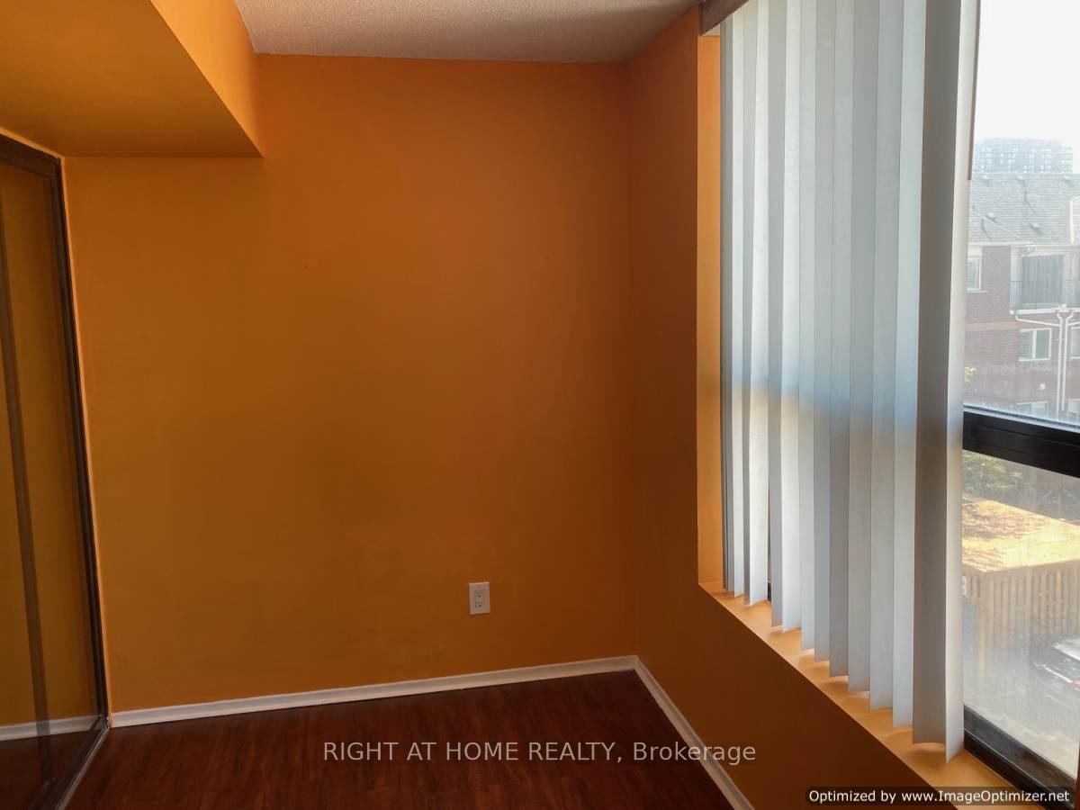 Photo 16 of Unit 302, 25 Agnes Street, Mississauga, Cooksville — HOMEH