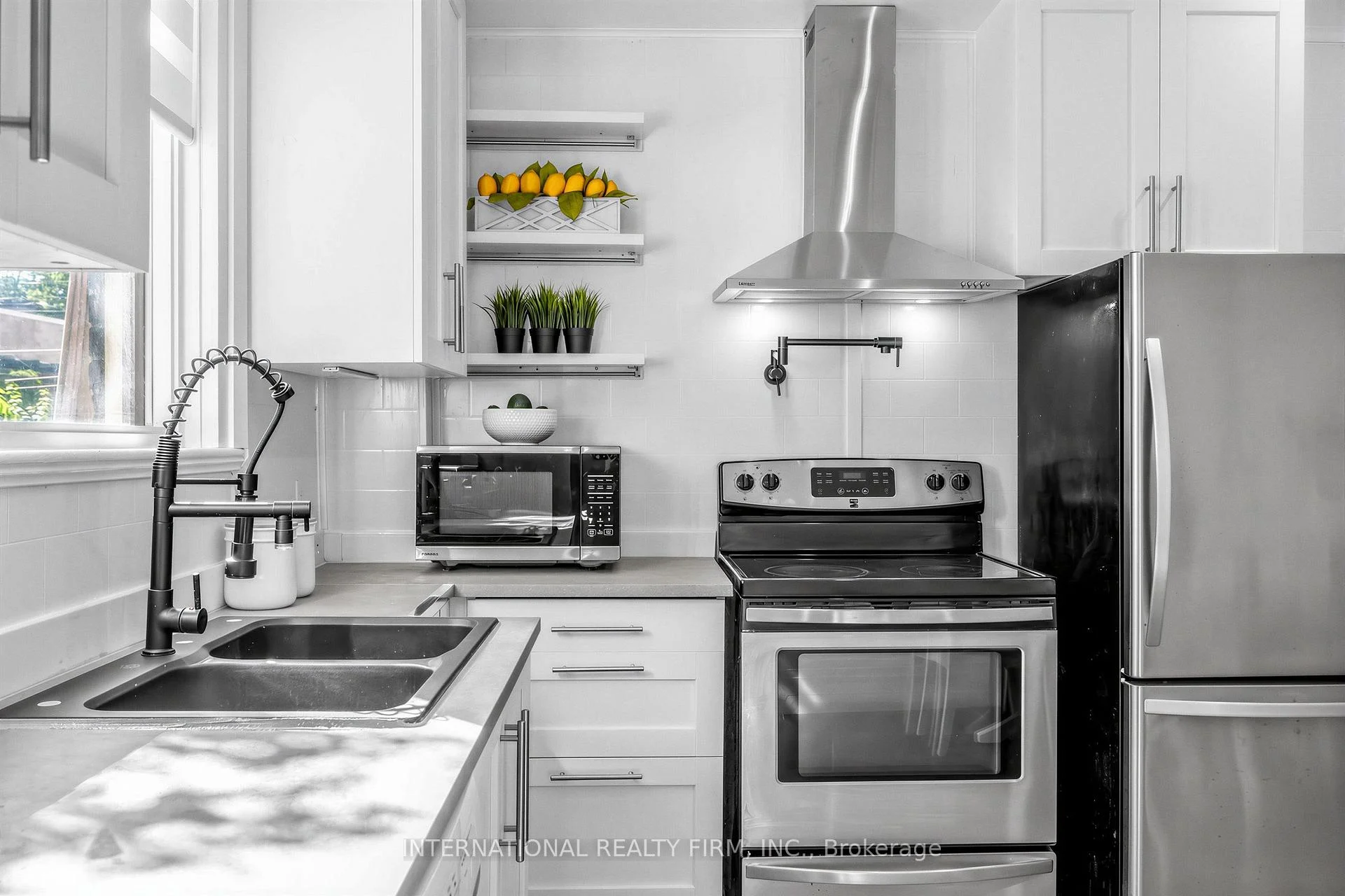 Photo 7 of Unit Main/Lower, 793 Dufferin Street, Toronto, Dufferin Grove — HOMEH