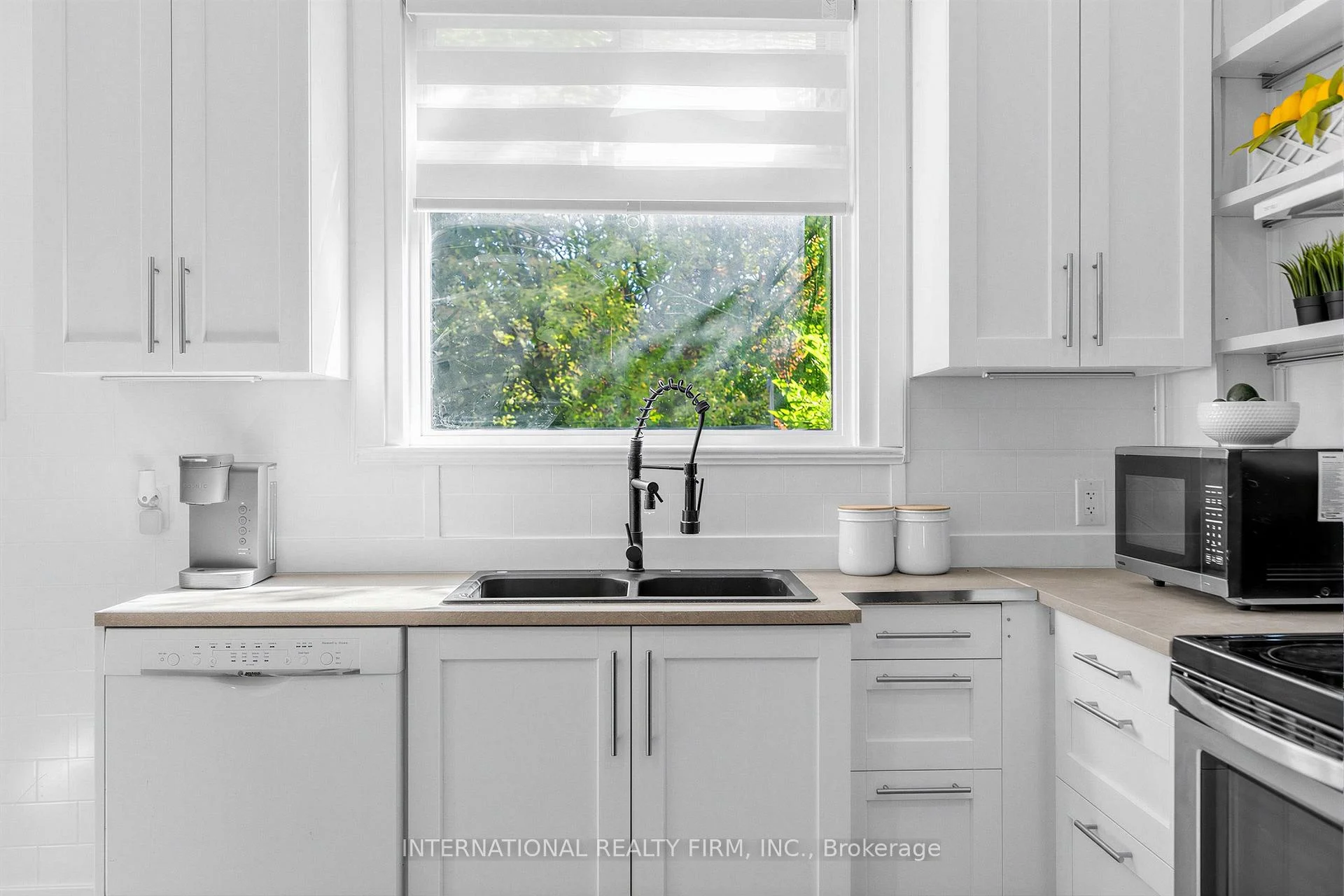 Photo 9 of Unit Main/Lower, 793 Dufferin Street, Toronto, Dufferin Grove — HOMEH