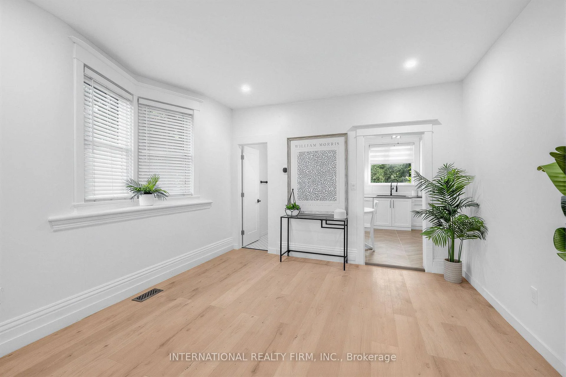Photo 11 of Unit Main/Lower, 793 Dufferin Street, Toronto, Dufferin Grove — HOMEH