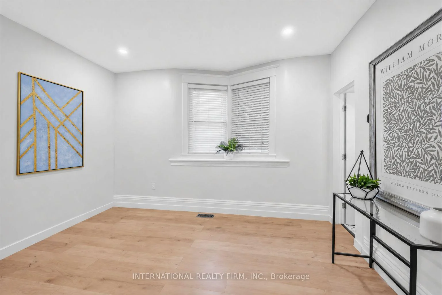 Photo 12 of Unit Main/Lower, 793 Dufferin Street, Toronto, Dufferin Grove — HOMEH