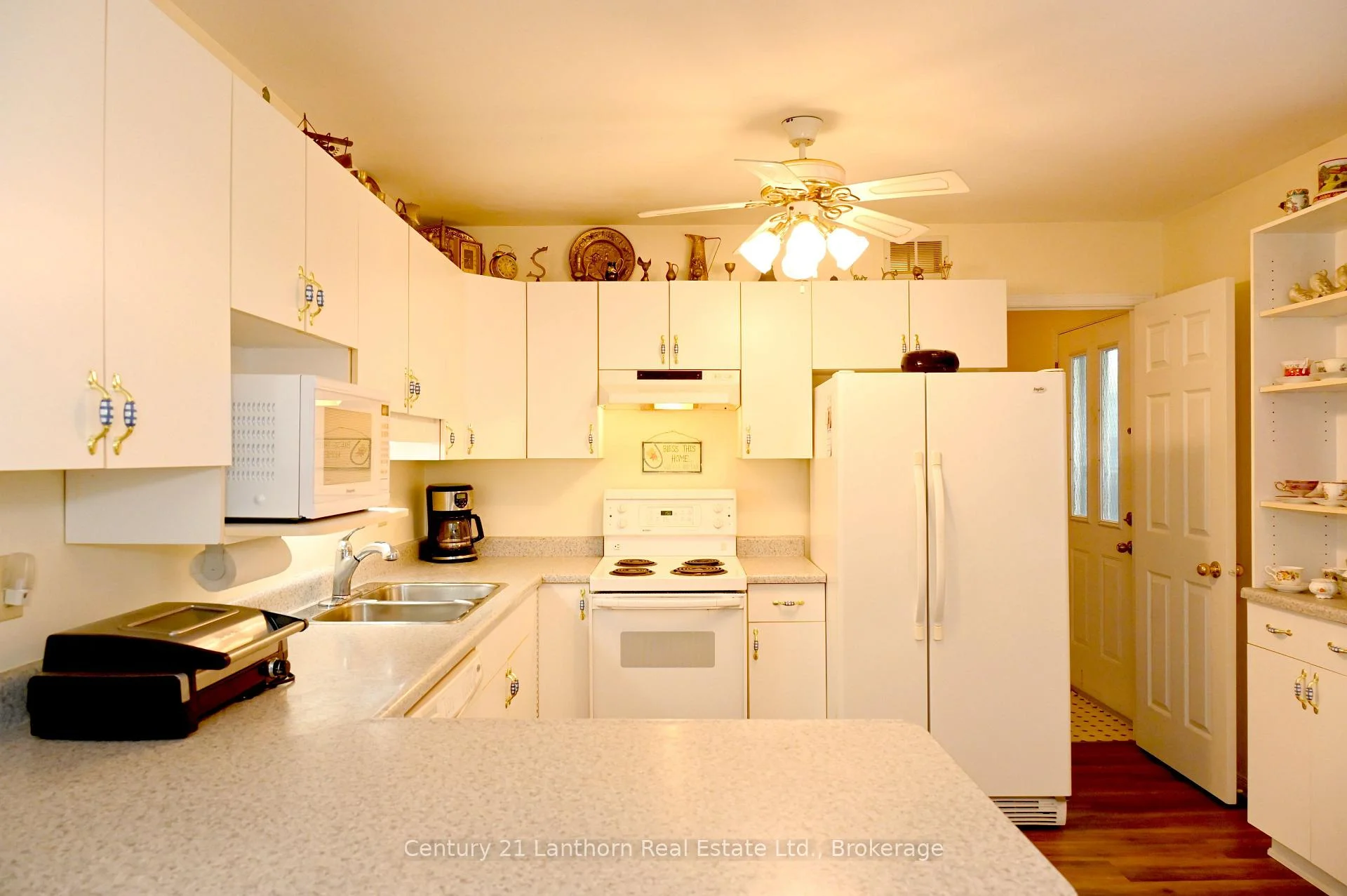 Photo 46 of 1 Reynolds Place N, Prince Edward County, Wellington — HOMEH