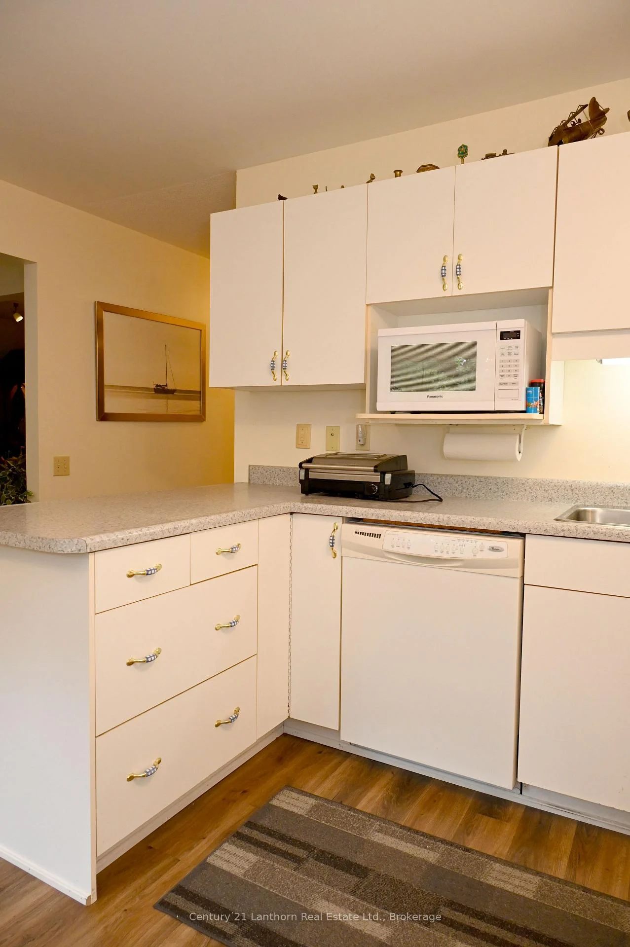 Photo 47 of 1 Reynolds Place N, Prince Edward County, Wellington — HOMEH