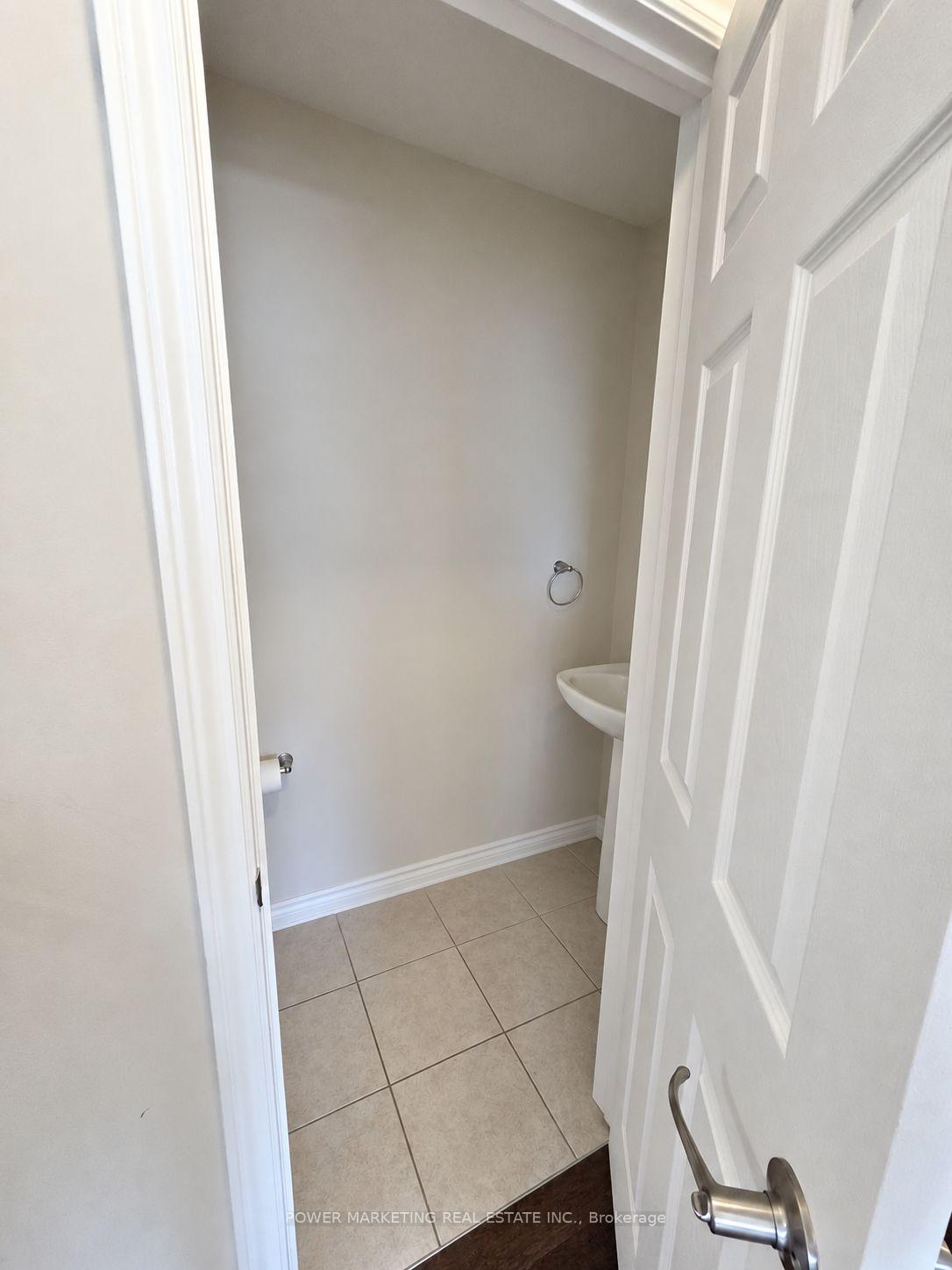 Photo 5 of 502 Rye Grass Way, Ottawa, Barrhaven - Half Moon Bay — HOMEH