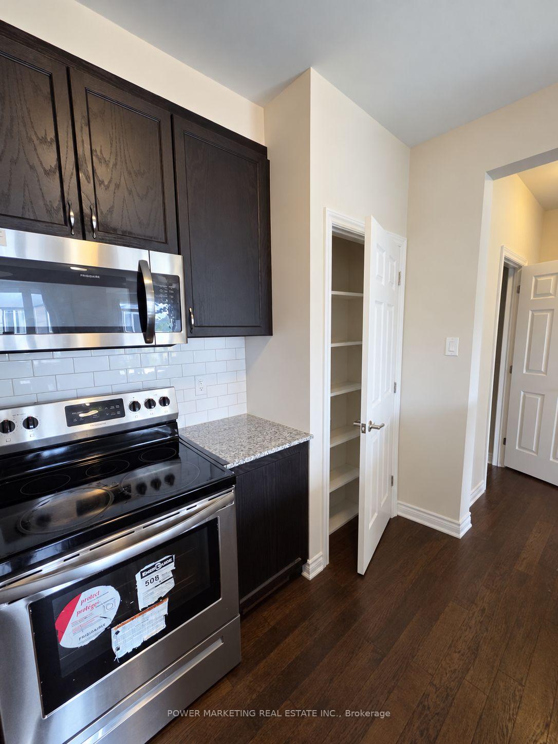 Photo 6 of 502 Rye Grass Way, Ottawa, Barrhaven - Half Moon Bay — HOMEH