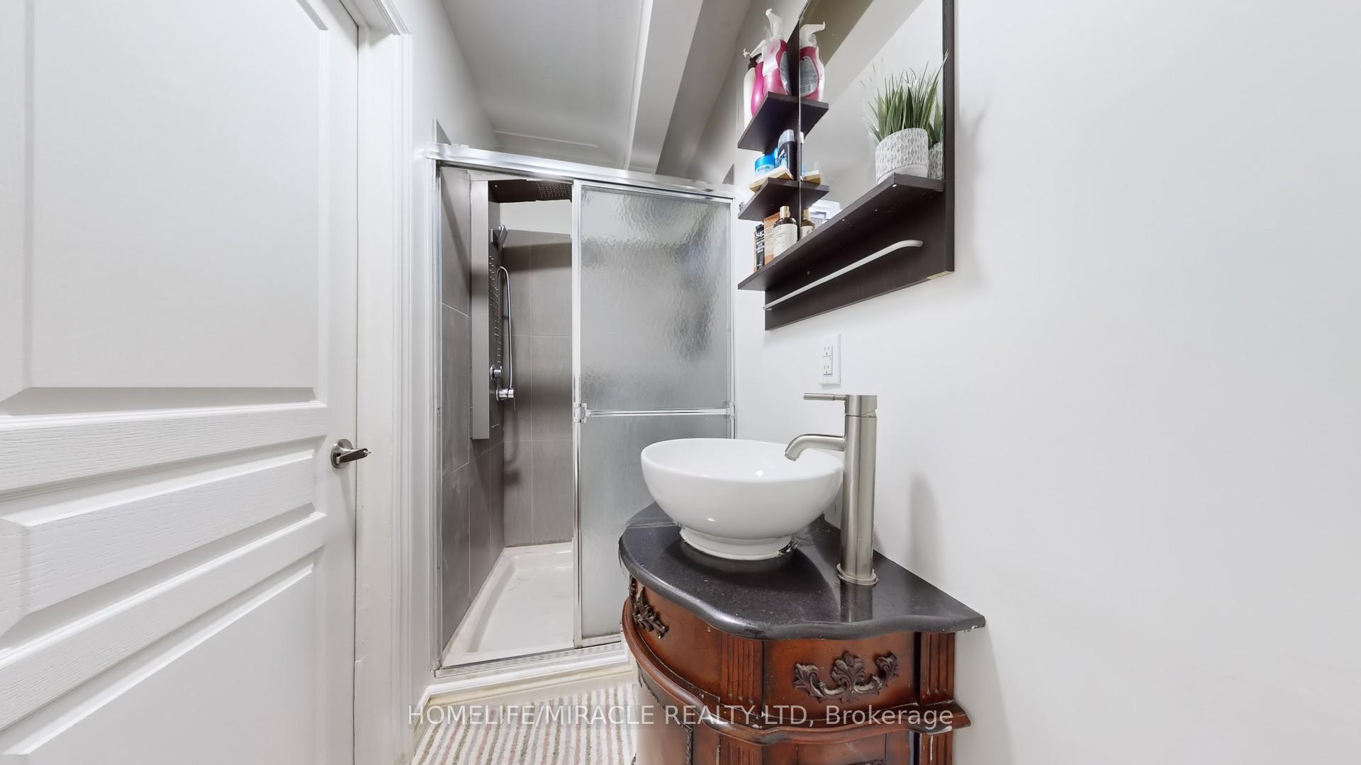 Photo 16 of 374 Book Road, Grimsby, Grimsby Beach — HOMEH