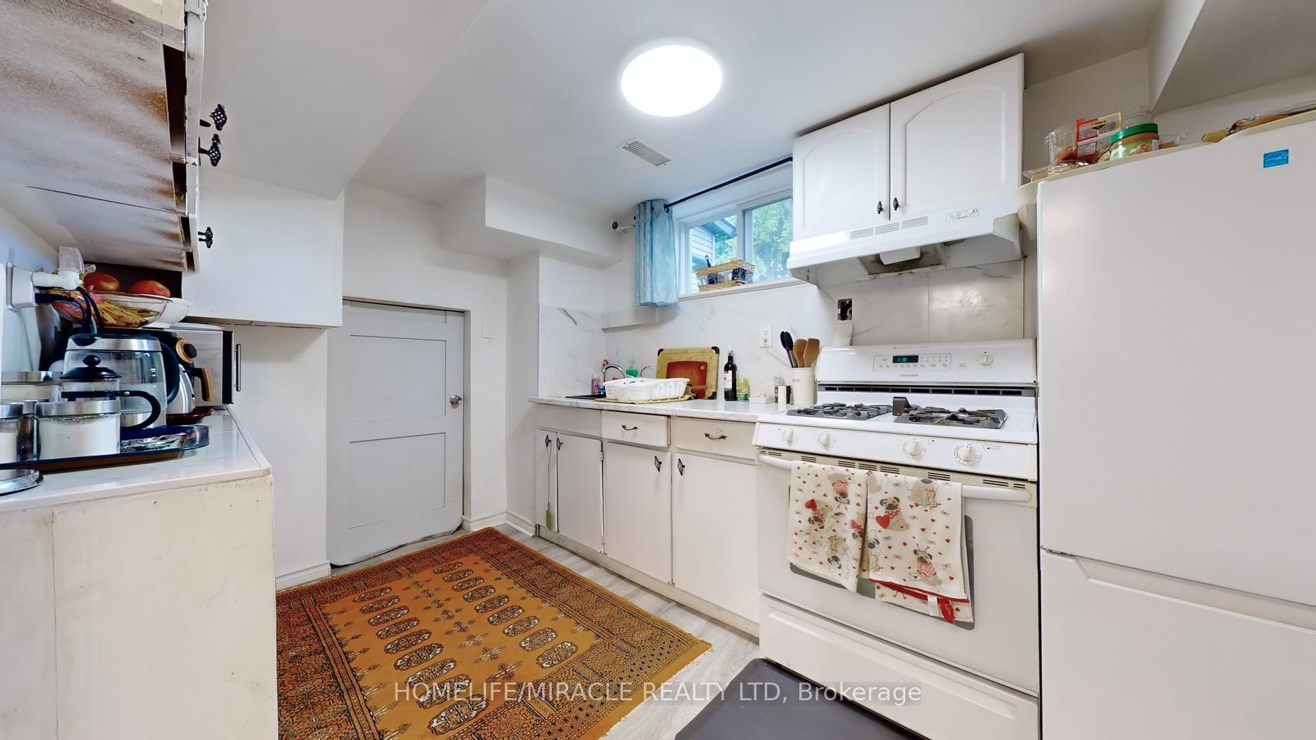 Photo 31 of 374 Book Road, Grimsby, Grimsby Beach — HOMEH