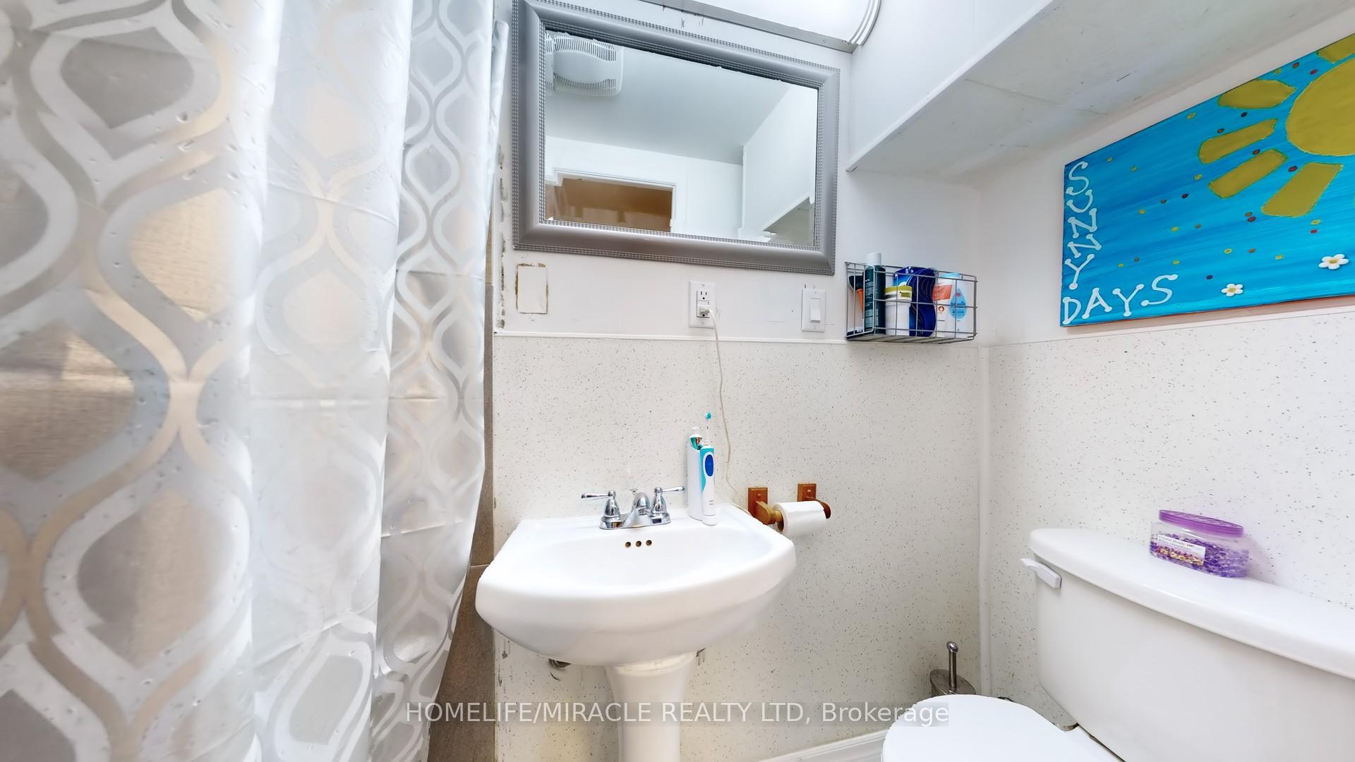 Photo 40 of 374 Book Road, Grimsby, Grimsby Beach — HOMEH