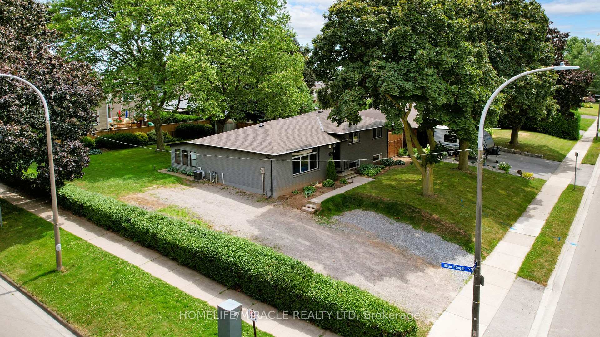 Photo 46 of 374 Book Road, Grimsby, Grimsby Beach — HOMEH