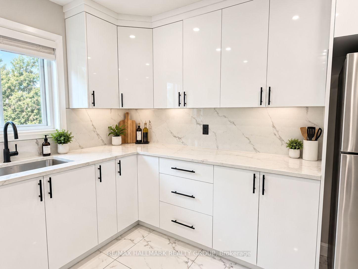 Photo 6 of Unit 3A, 131 Camelia Avenue, Ottawa, Manor Park — HOMEH