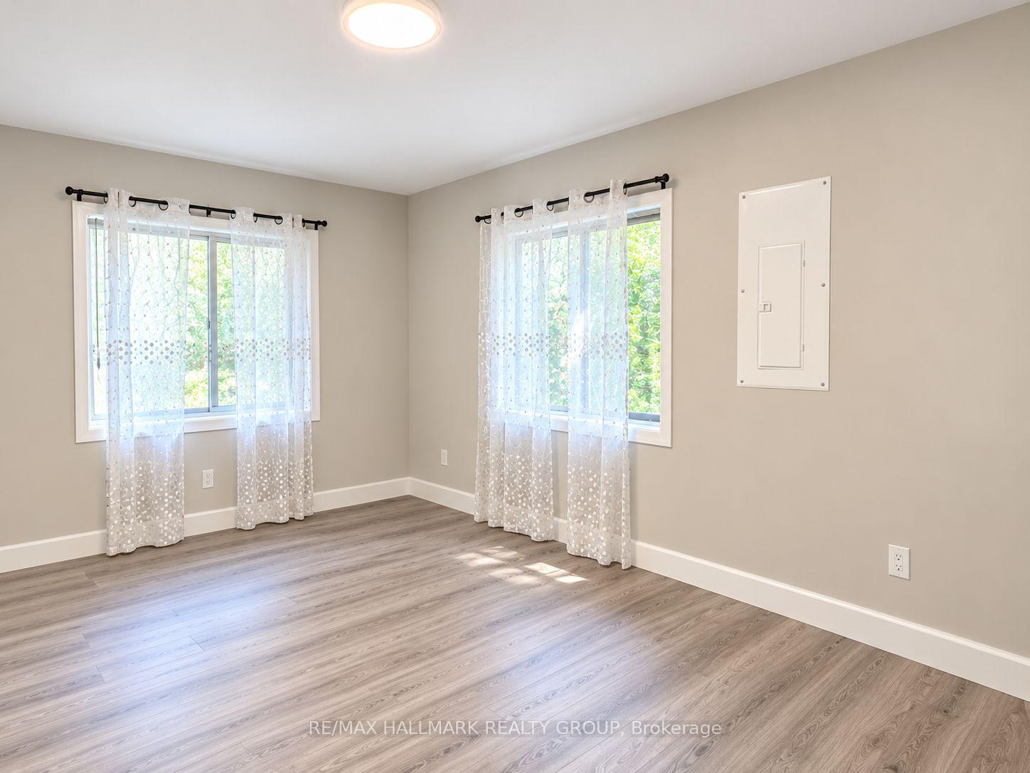 Photo 11 of Unit 3A, 131 Camelia Avenue, Ottawa, Manor Park — HOMEH
