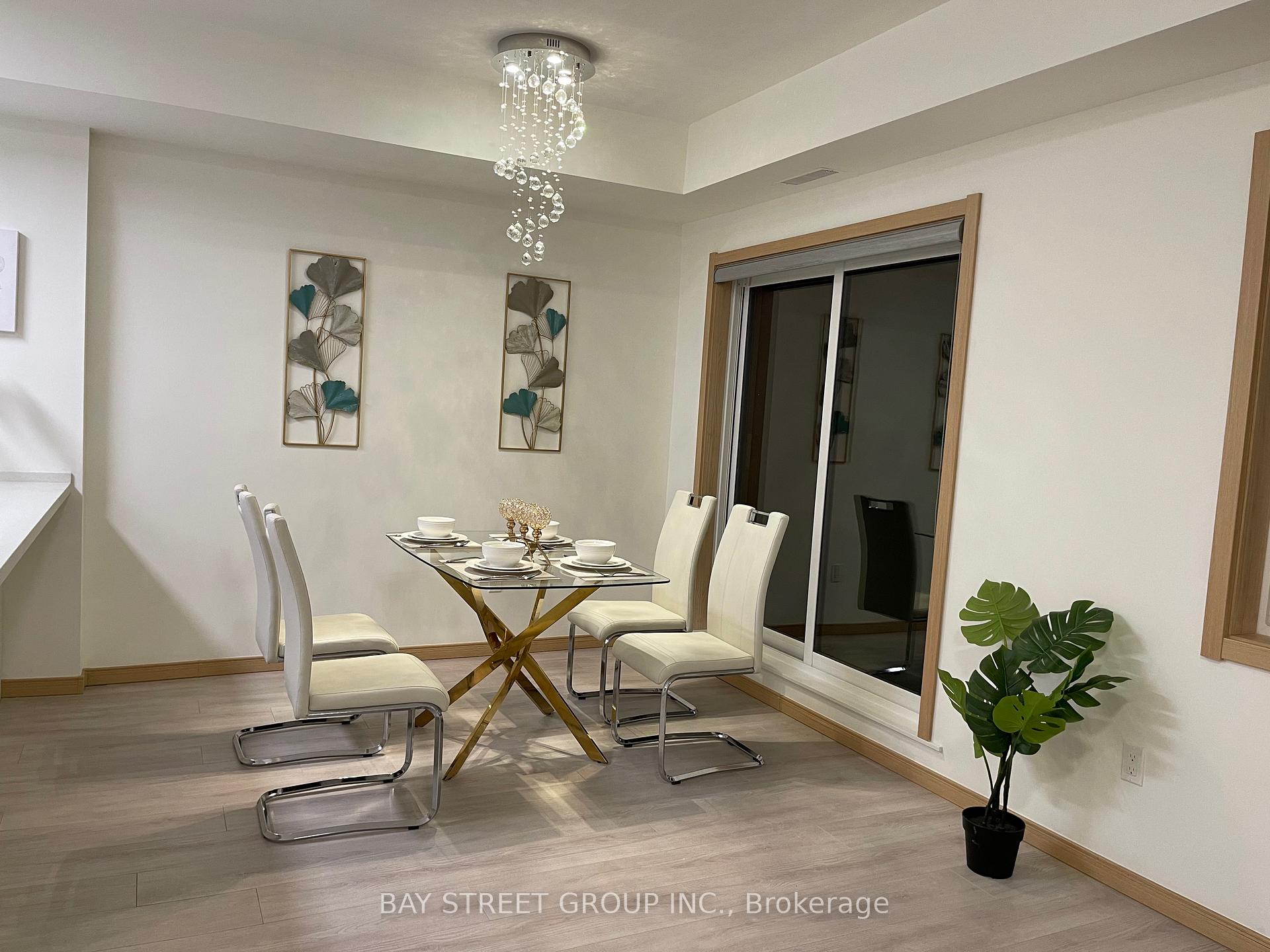 Photo 4 of Unit B302, 50 Morecambe Gate, Scarborough, L'Amoreaux — HOMEH