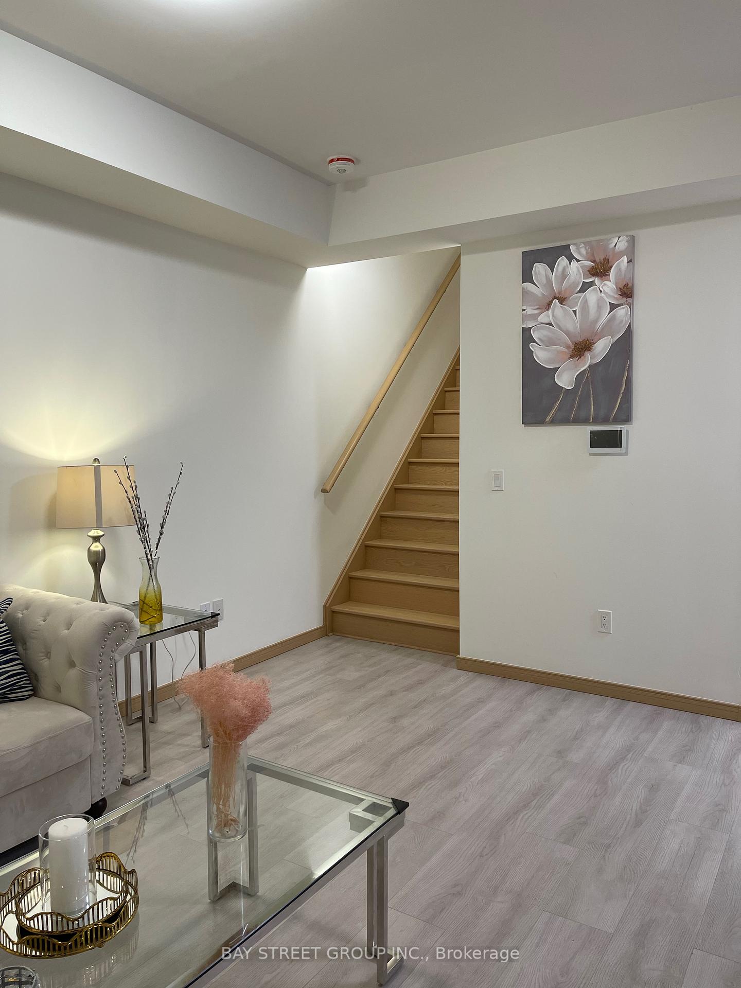 Photo 6 of Unit B302, 50 Morecambe Gate, Scarborough, L'Amoreaux — HOMEH