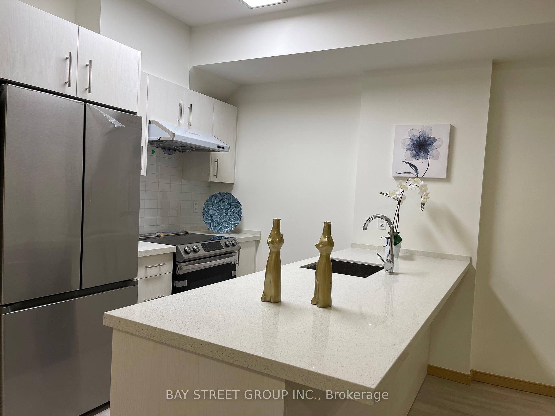 Photo 5 of Unit B302, 50 Morecambe Gate, Scarborough, L'Amoreaux — HOMEH