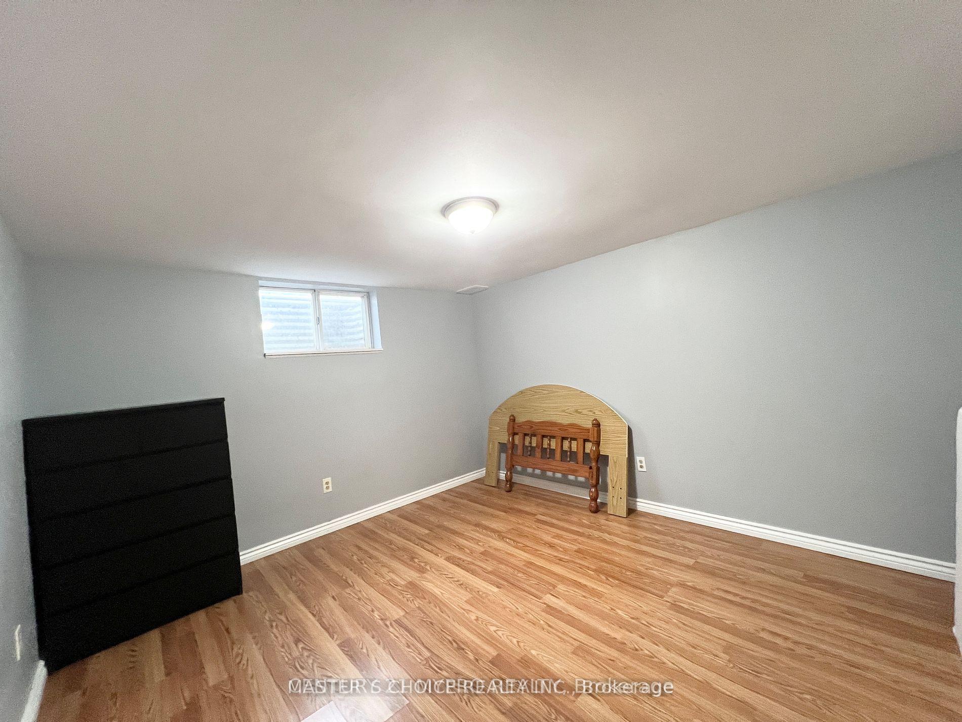 Photo 5 of 48 Cherry Hills Road, Vaughan, Glen Shields — HOMEH