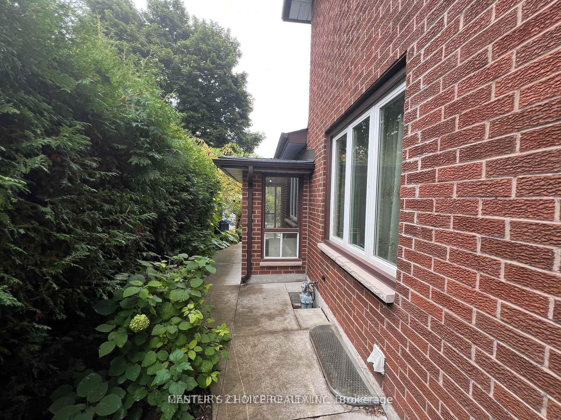 Photo 17 of 48 Cherry Hills Road, Vaughan, Glen Shields — HOMEH