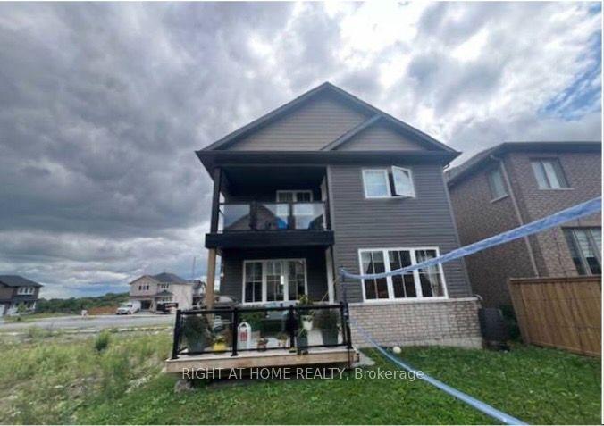 Photo 2 of 91 York Drive, Peterborough, Monaghan Ward 2 — HOMEH