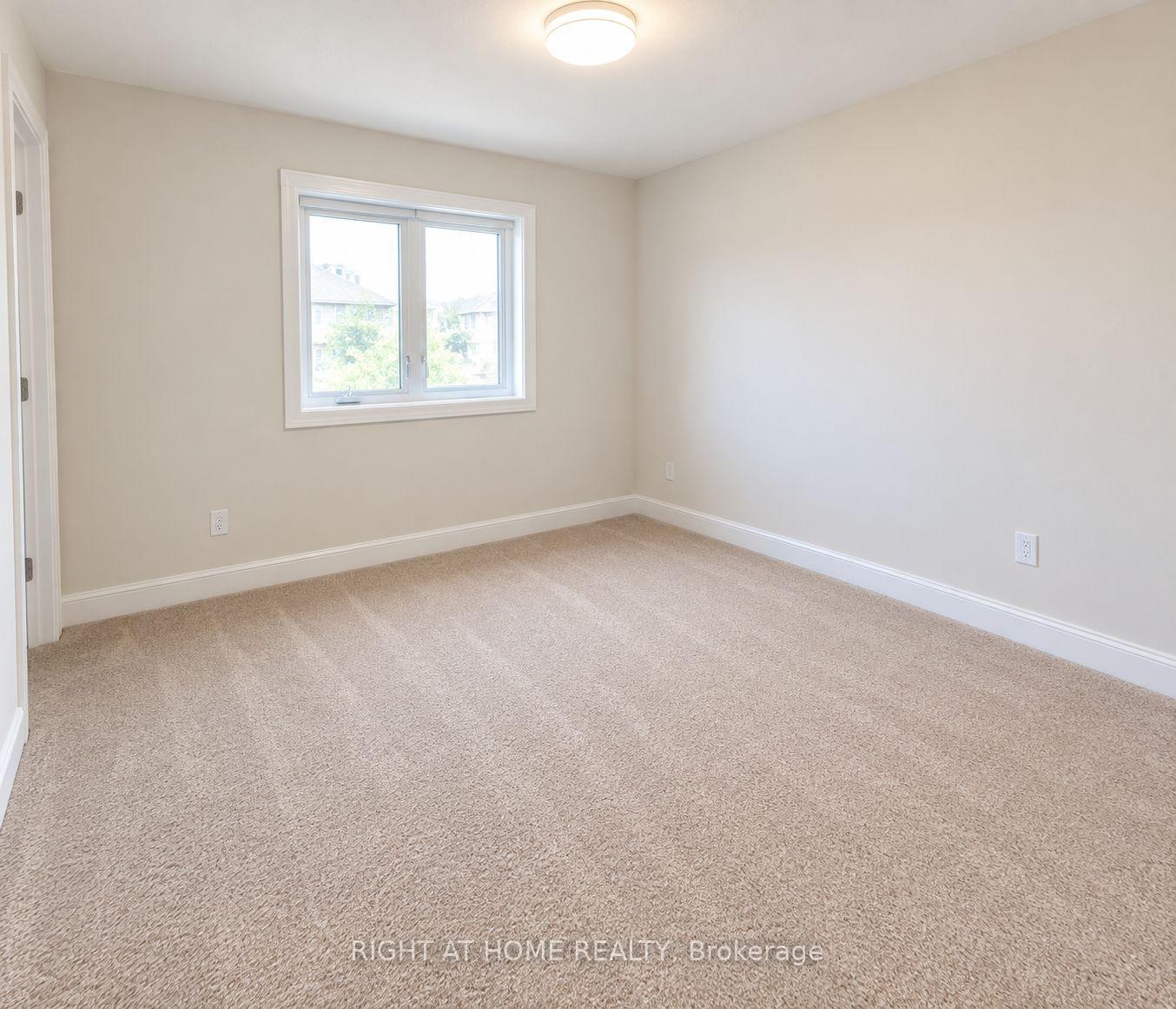 Photo 10 of 91 York Drive, Peterborough, Monaghan Ward 2 — HOMEH