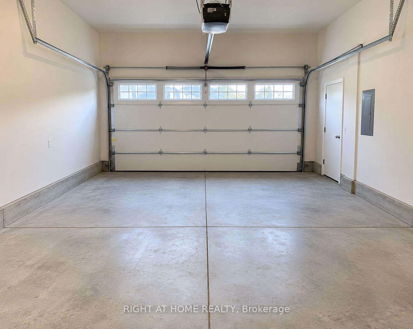 Photo 14 of 91 York Drive, Peterborough, Monaghan Ward 2 — HOMEH