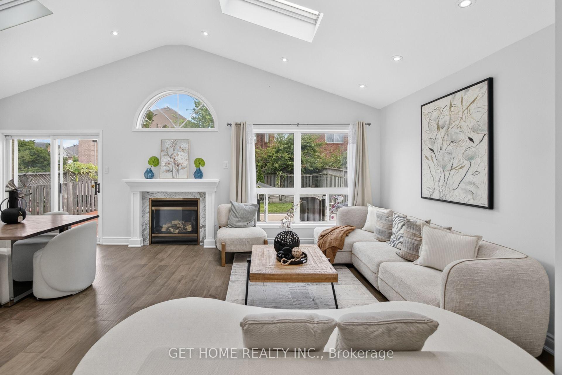 Photo 10 of 3152 Malham Gate, Mississauga, Churchill Meadows — HOMEH