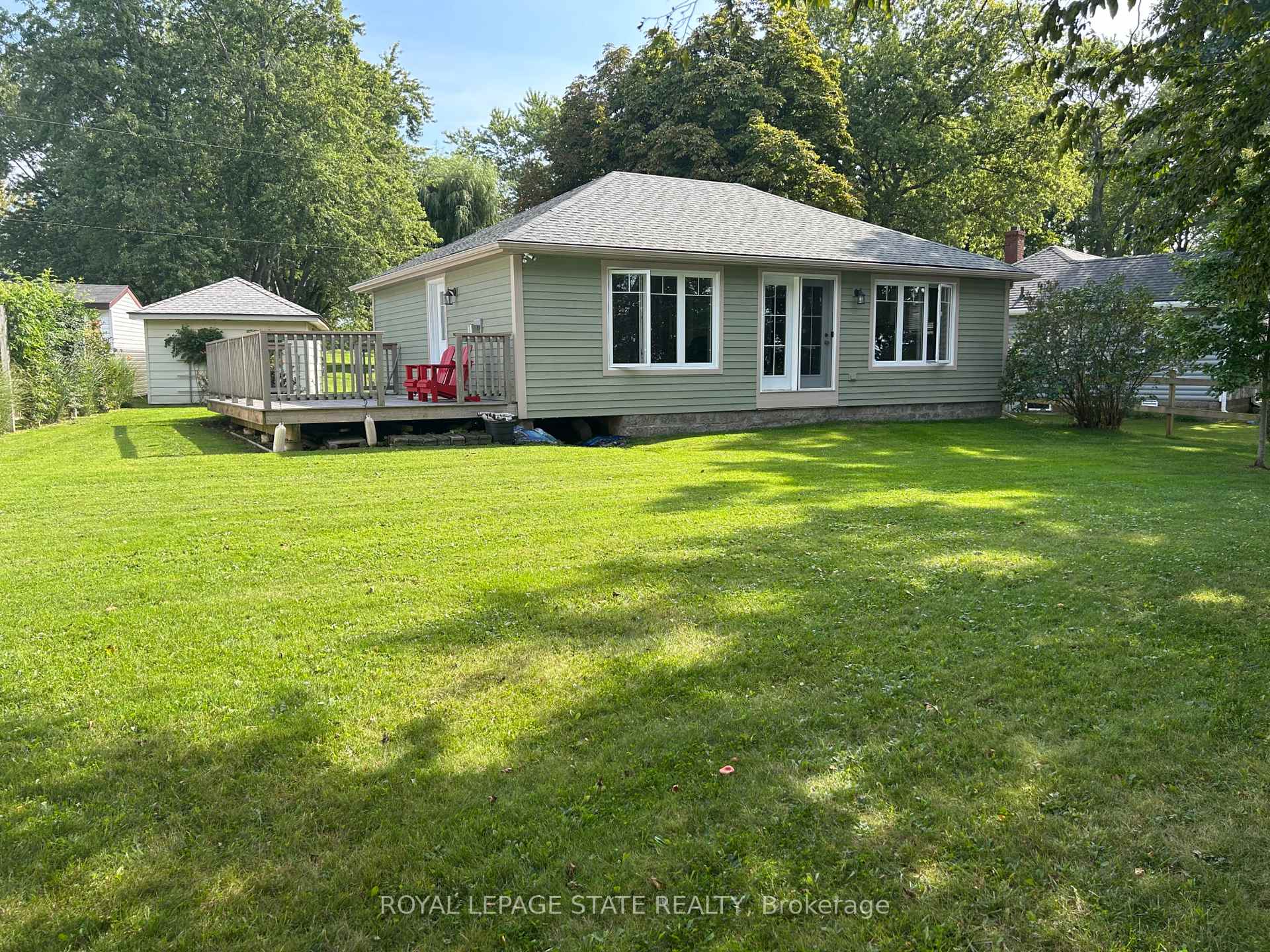 Photo 1 of 23 Upper Mohawk Point, Haldimand, Dunnville — HOMEH
