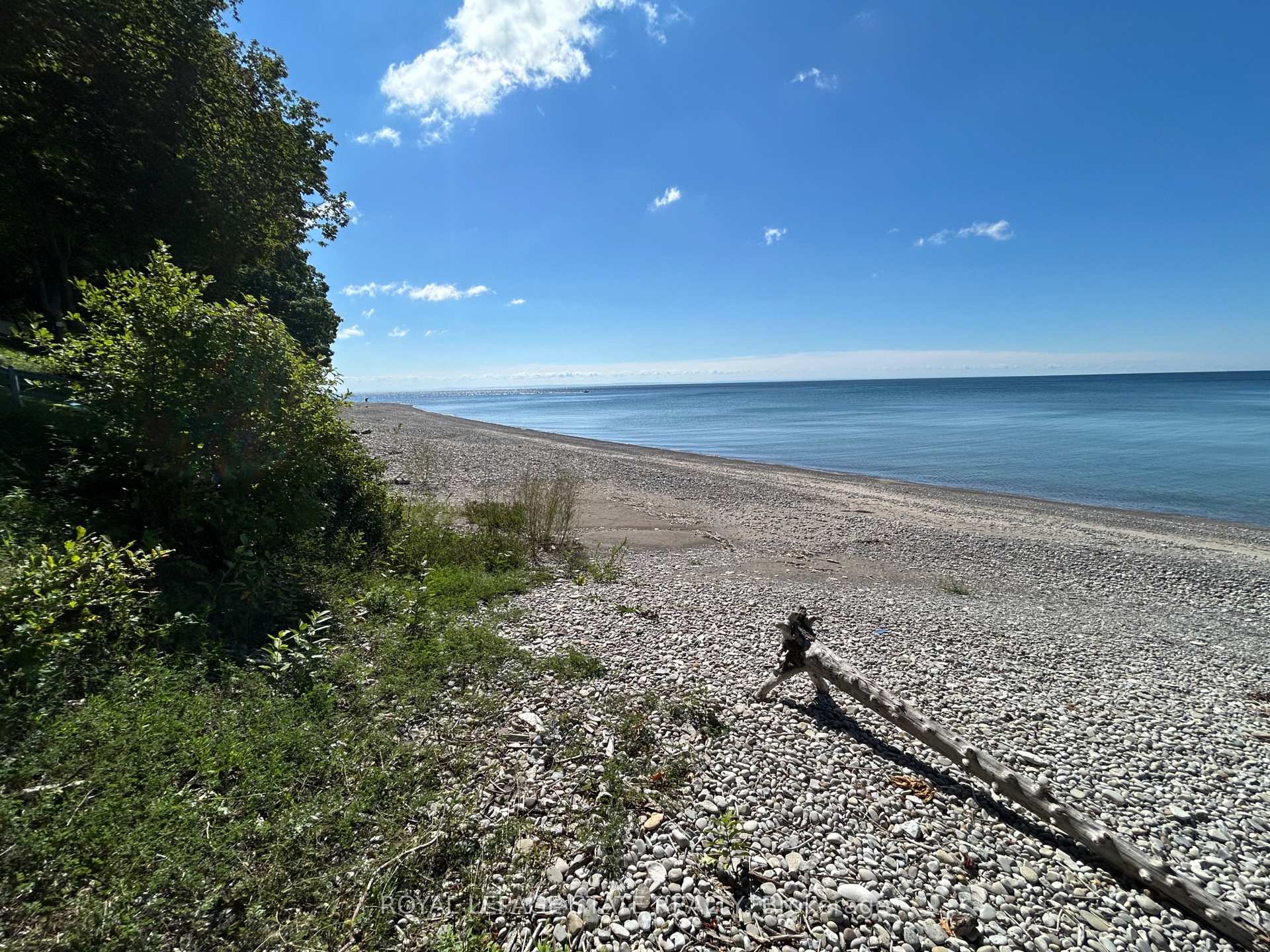 Photo 4 of 23 Upper Mohawk Point, Haldimand, Dunnville — HOMEH