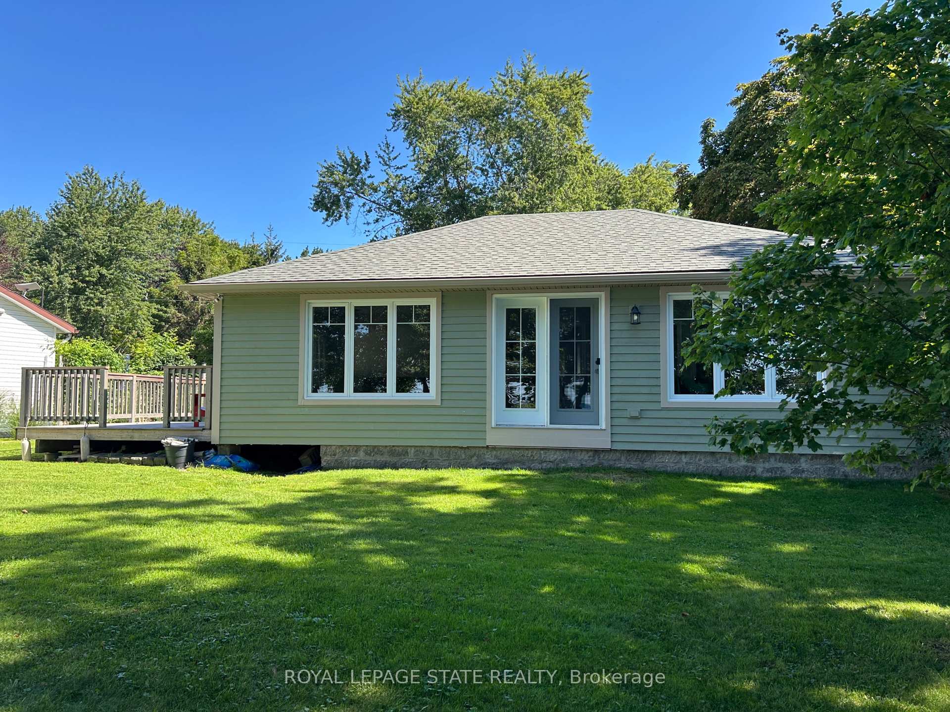Photo 25 of 23 Upper Mohawk Point, Haldimand, Dunnville — HOMEH