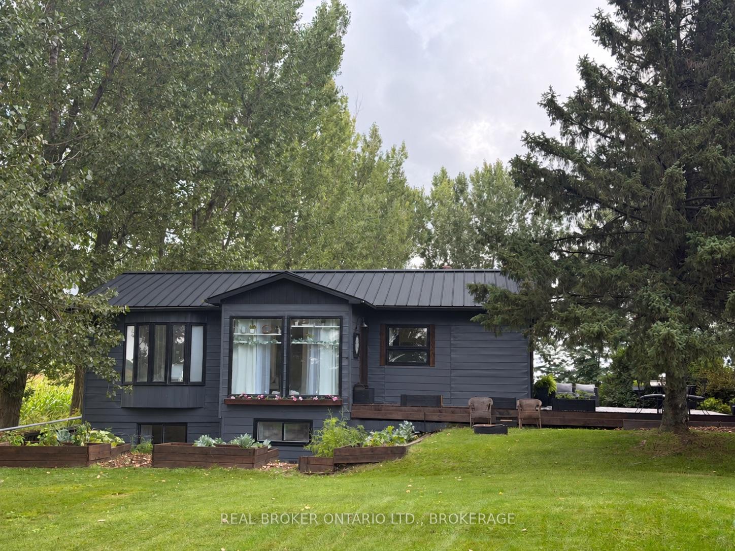 Photo of 21809 Concession 3 Road