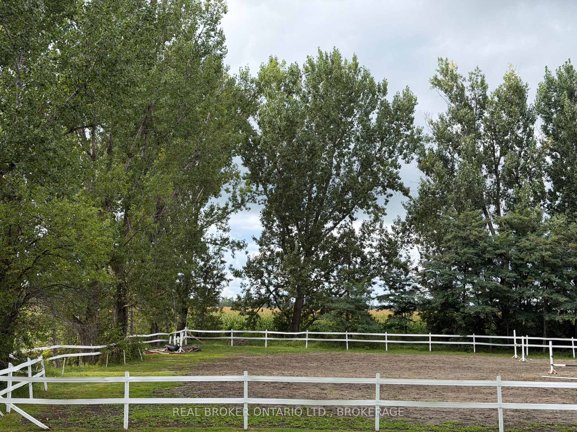 Photo 14 of 21809 Concession 3 Road, South Glengarry, South Glengarry (Lancaster) Twp — HOMEH