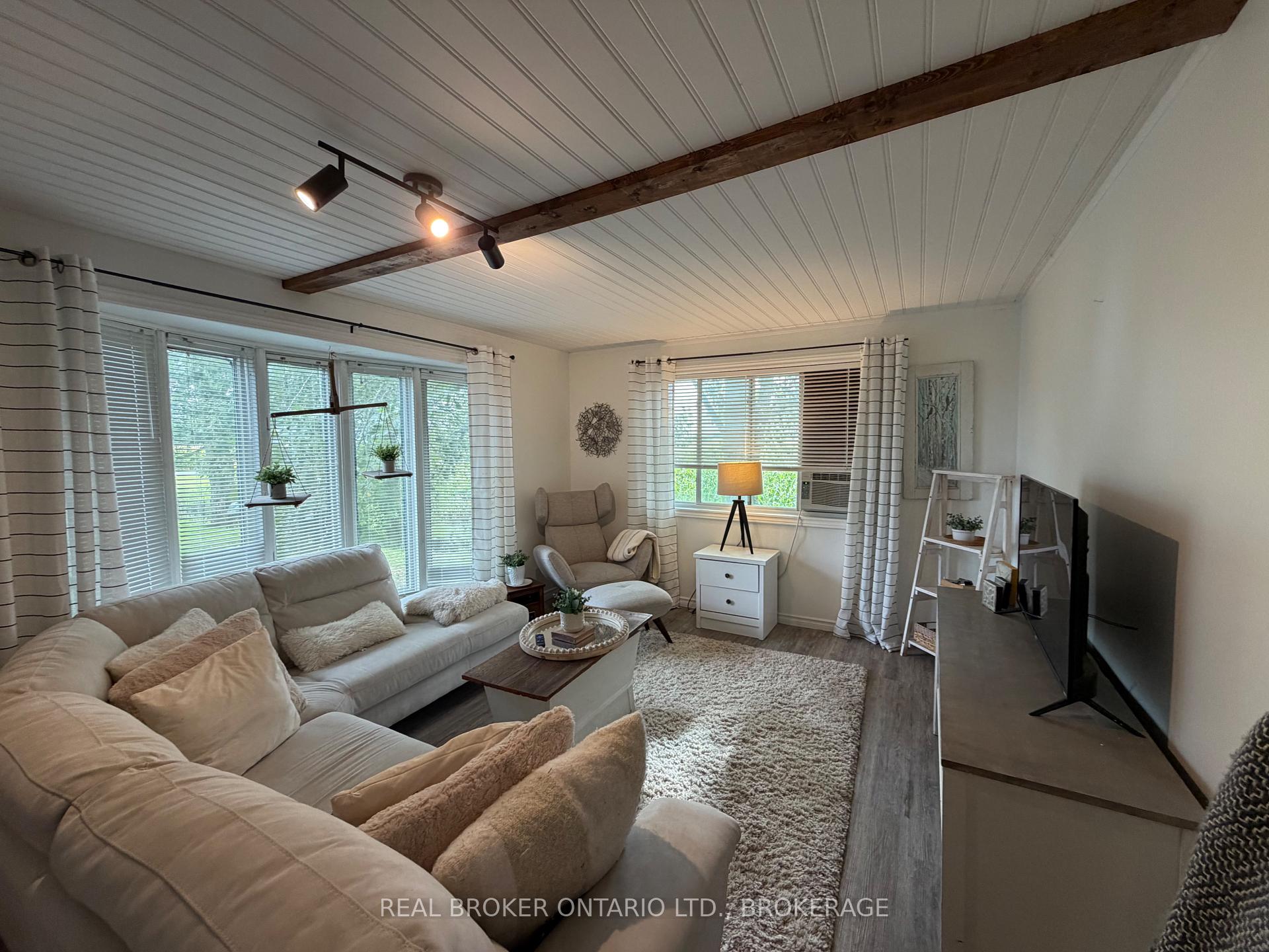 Photo 21 of 21809 Concession 3 Road, South Glengarry, South Glengarry (Lancaster) Twp — HOMEH