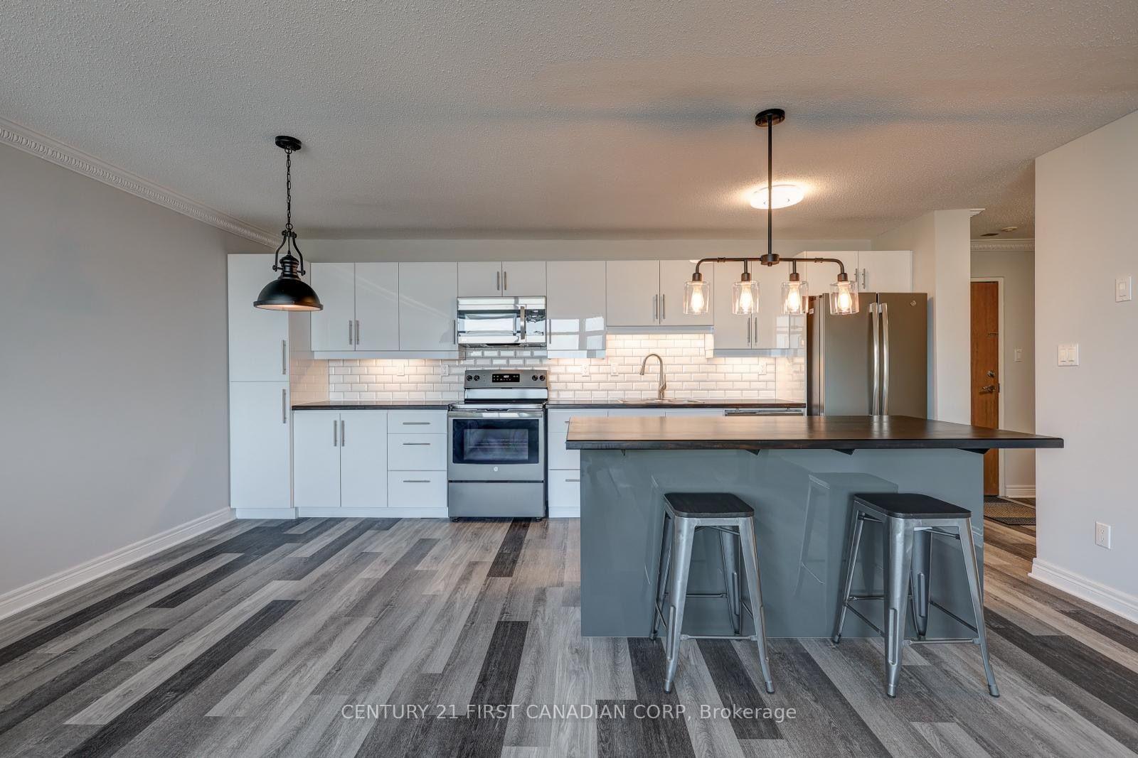 Photo of Unit 1014, 45 Pond Mills Road