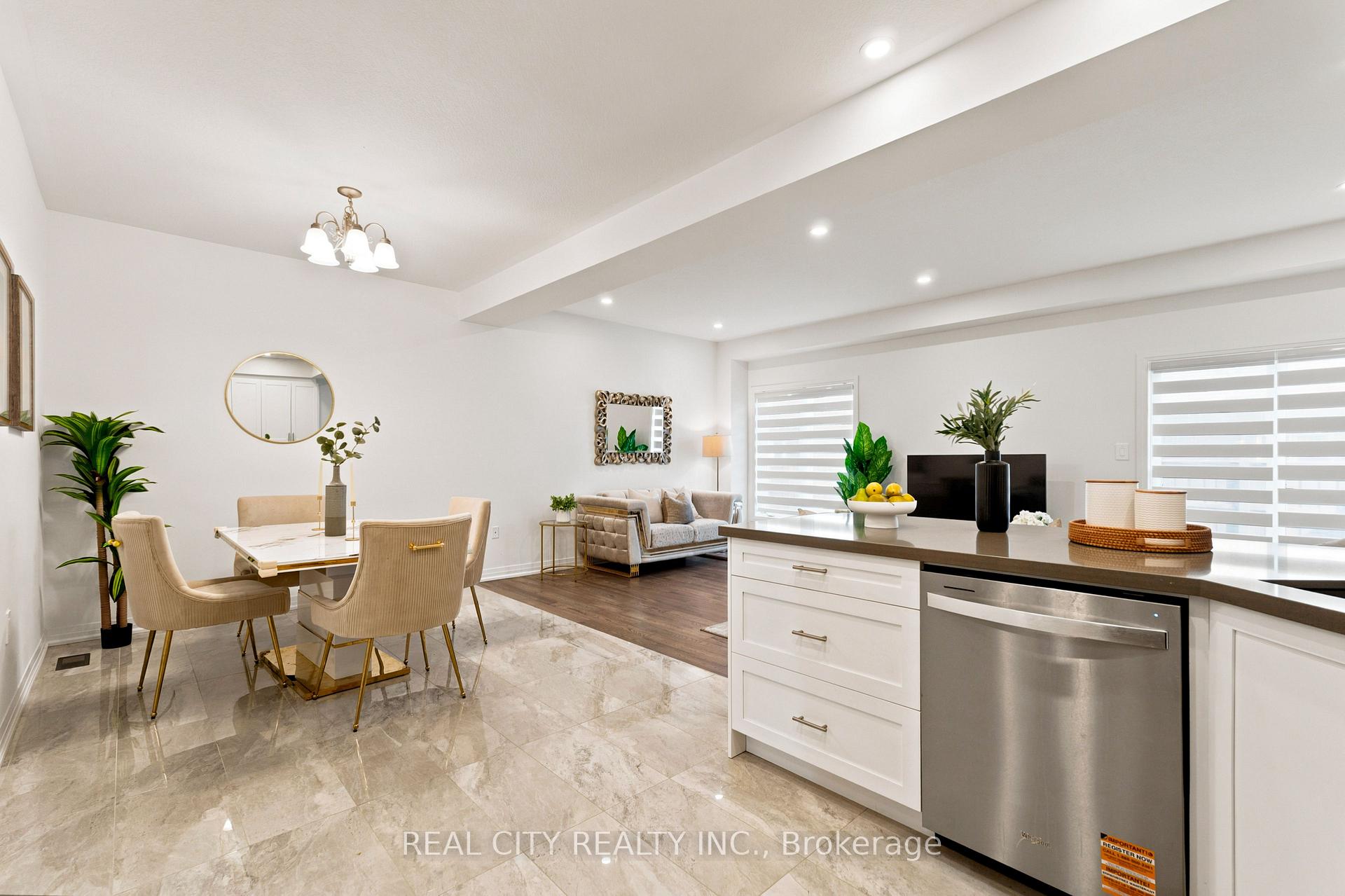 Photo 15 of 236 Rockledge Drive, Hamilton, Rural Glanbrook — HOMEH