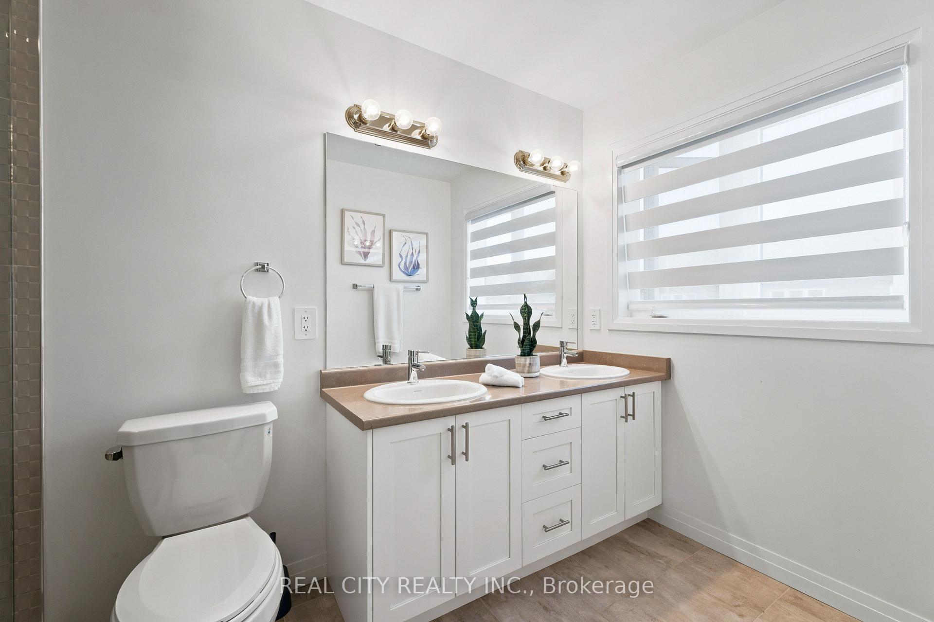 Photo 36 of 236 Rockledge Drive, Hamilton, Rural Glanbrook — HOMEH