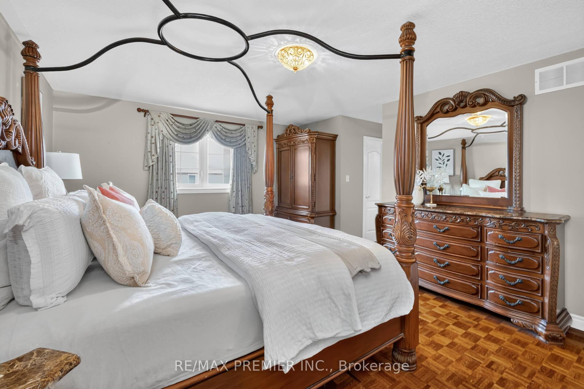 Photo 25 of 19 Timberwolf Road, Brampton, Bram East — HOMEH