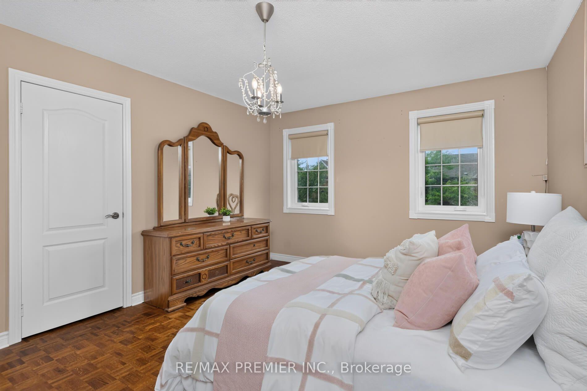 Photo 31 of 19 Timberwolf Road, Brampton, Bram East — HOMEH