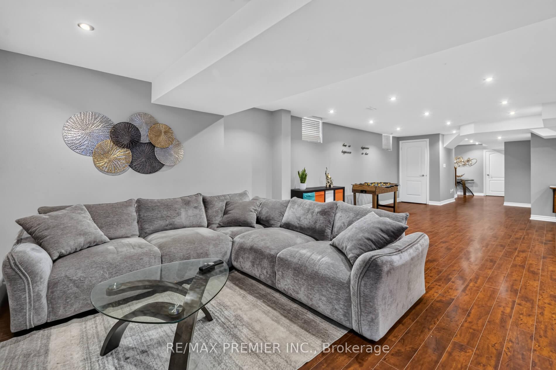 Photo 38 of 19 Timberwolf Road, Brampton, Bram East — HOMEH