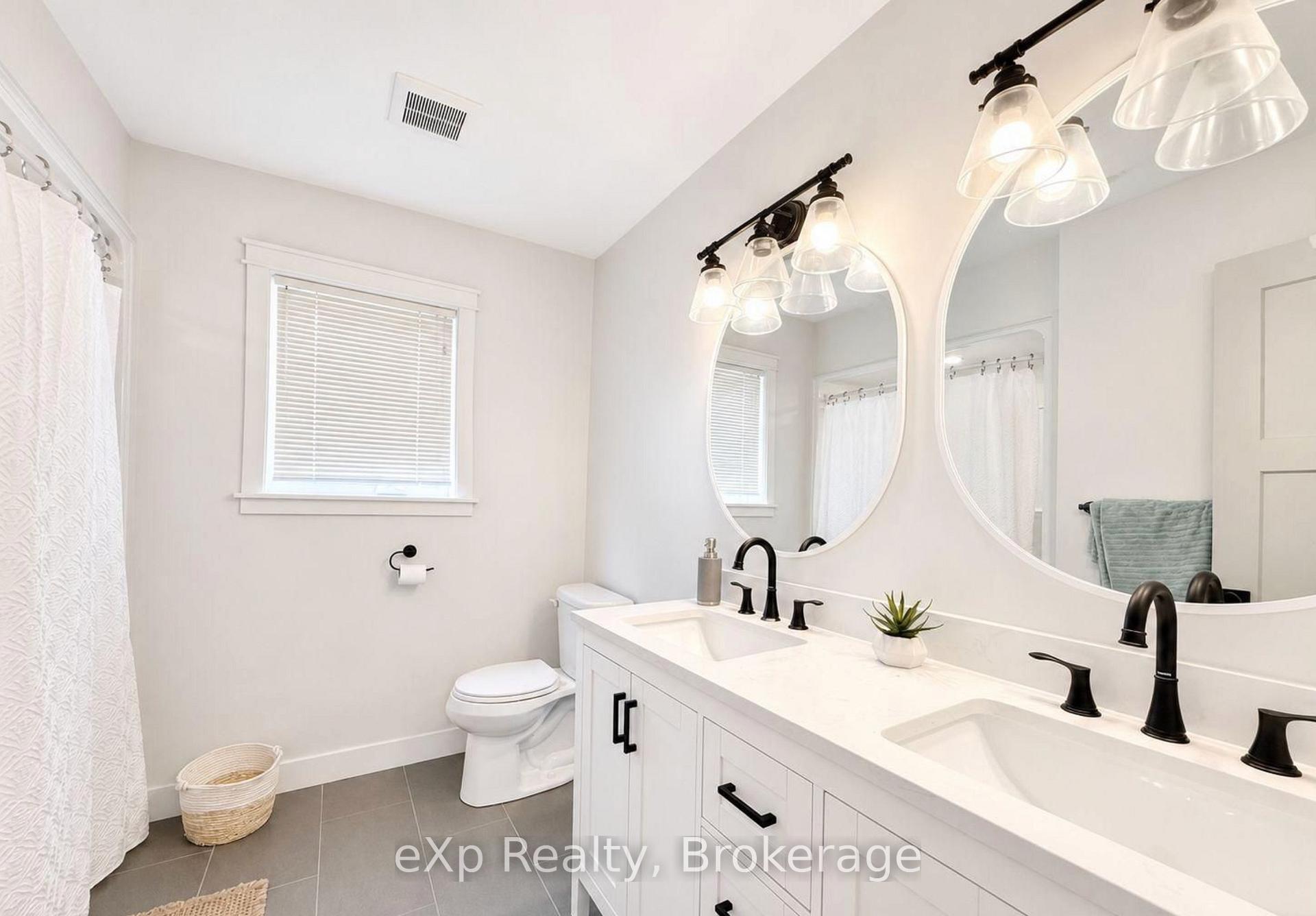 Photo 8 of Unit A Upper, 340 Nelson Street, Kincardine — HOMEH