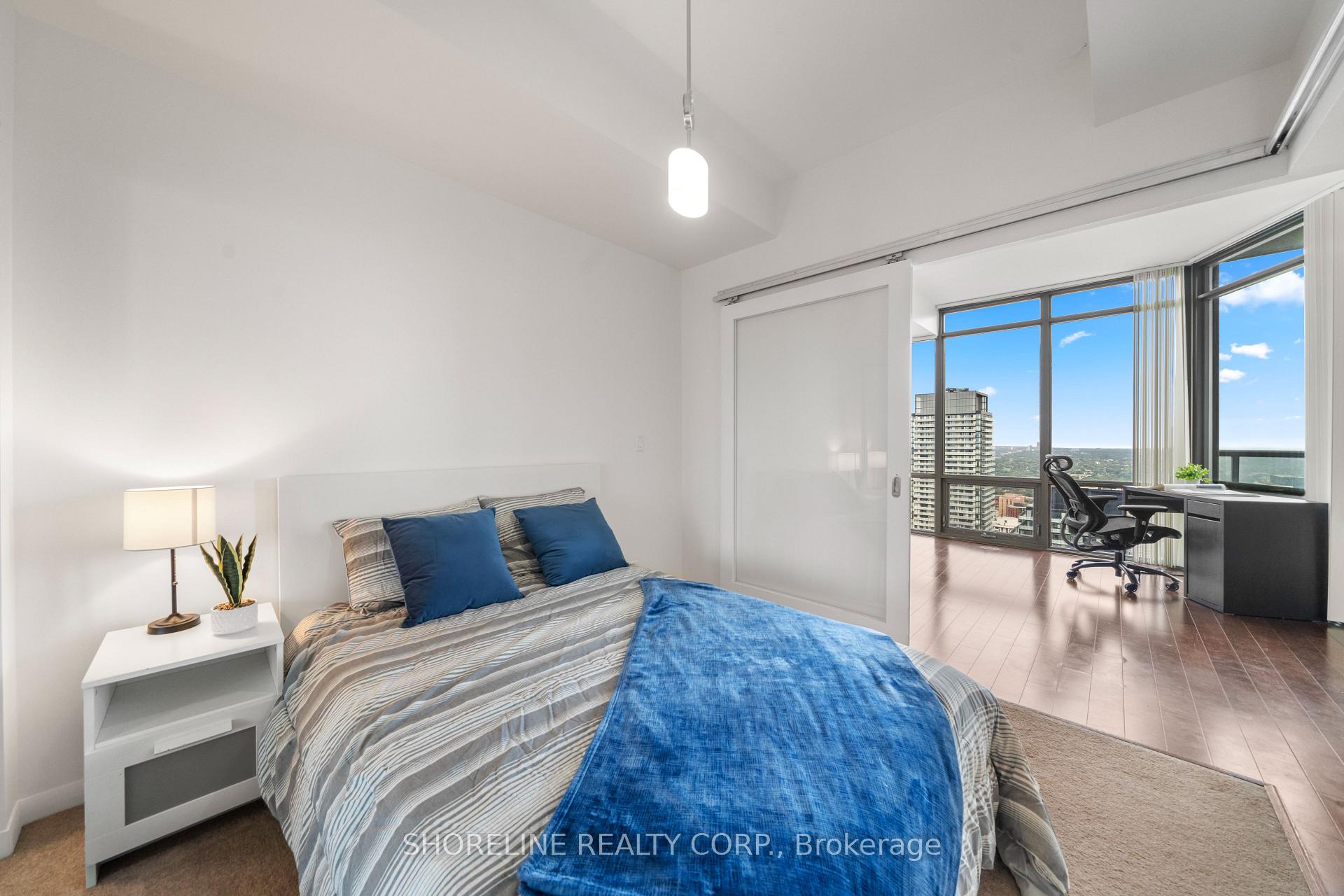 Photo 4 of Unit 4807, 832 Bay Street, Toronto, Bay Street Corridor — HOMEH