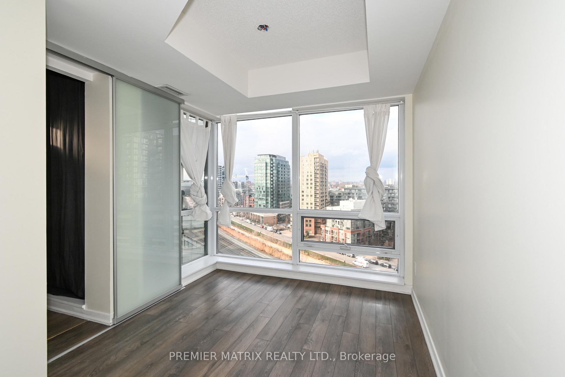 Photo 12 of Unit 1302, 20 Joe Shuster Way, Toronto, Niagara — HOMEH