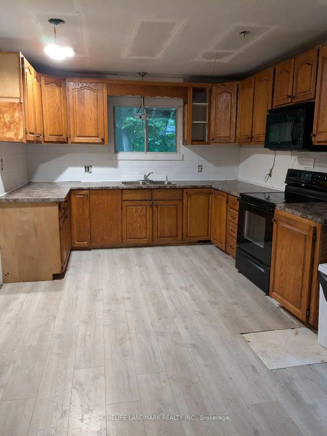 Photo 43 of 12170 Highway 35, Minden Hills, Lutterworth — HOMEH