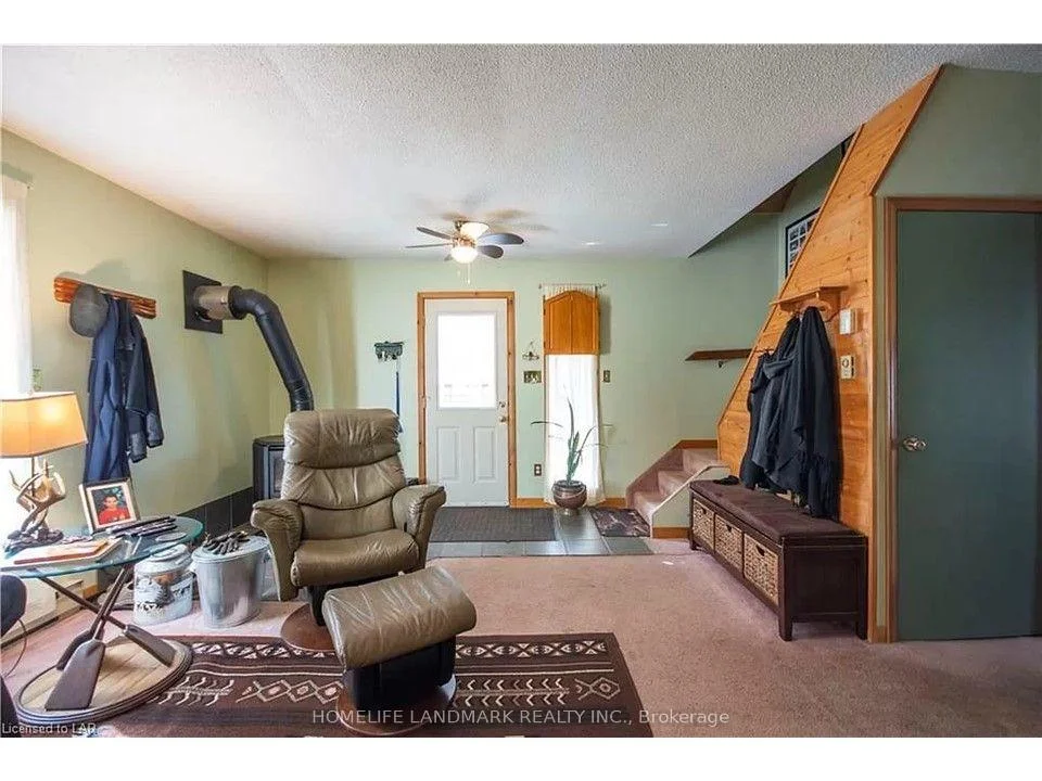 Photo 8 of 12170 Highway 35, Minden Hills, Lutterworth — HOMEH