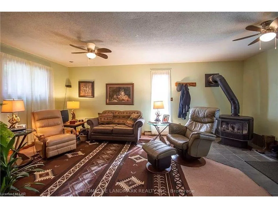 Photo 11 of 12170 Highway 35, Minden Hills, Lutterworth — HOMEH